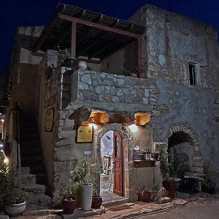 Porfyrousa Traditional Hotel Milopotamos  Bagian luar foto