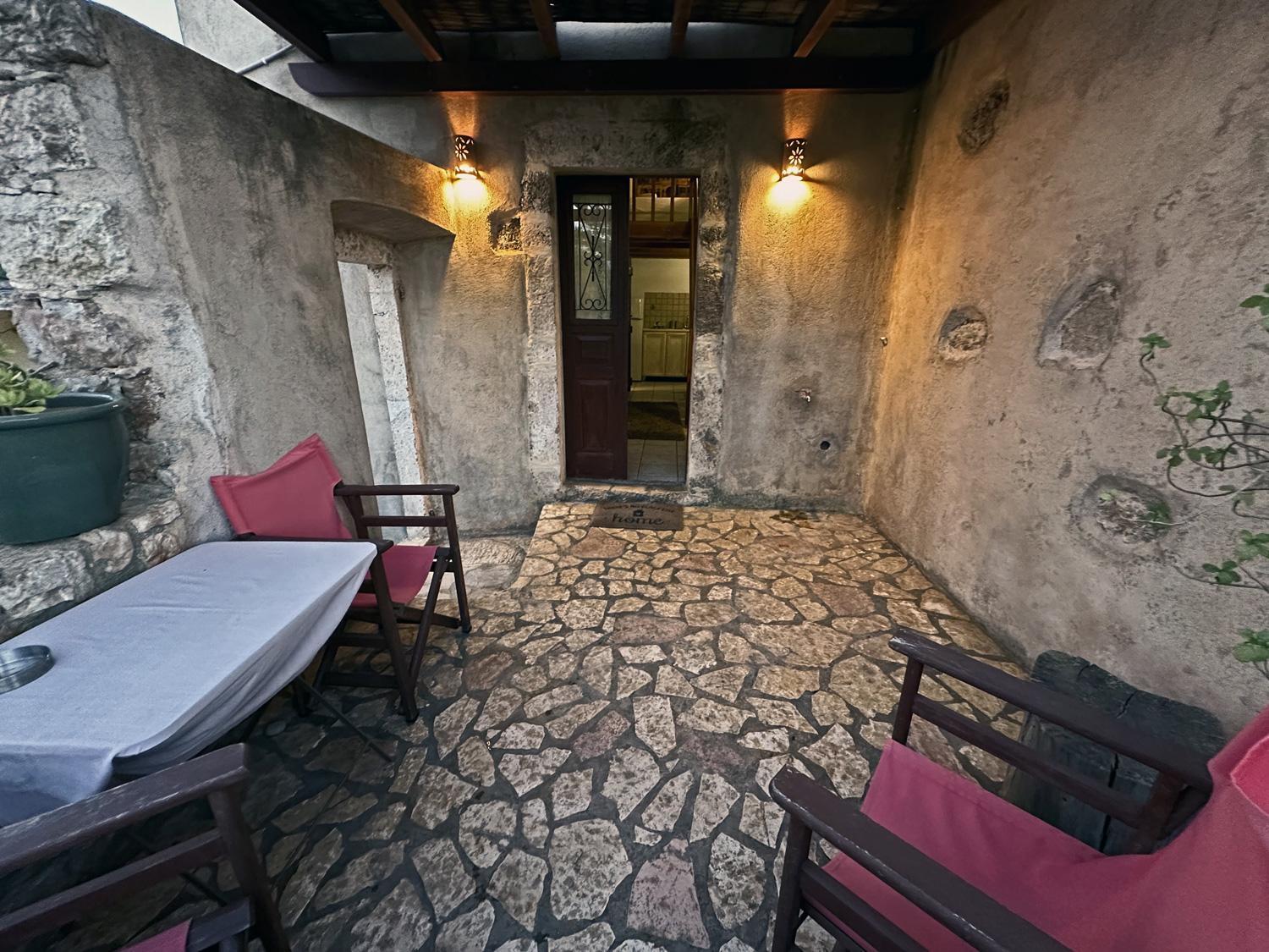 Porfyrousa Traditional Hotel Milopotamos  Bagian luar foto