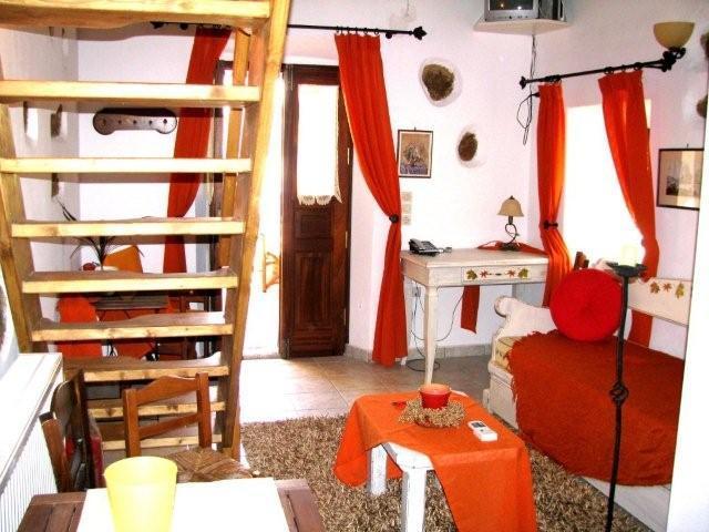 Porfyrousa Traditional Hotel Milopotamos  Bagian luar foto